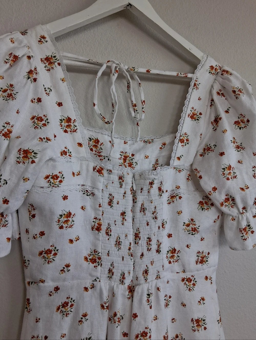 Reformation Evianna Linen Mini Dress In Lara Floral - Picture 8 of 16
